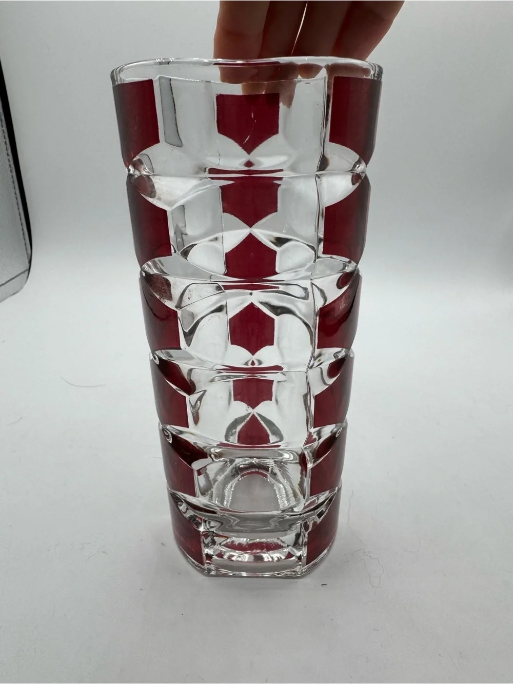 VINTAGE FRENCH GLASS VASE LUMINARC DURAND GEOMETRIC DESIGN CRANBERRY